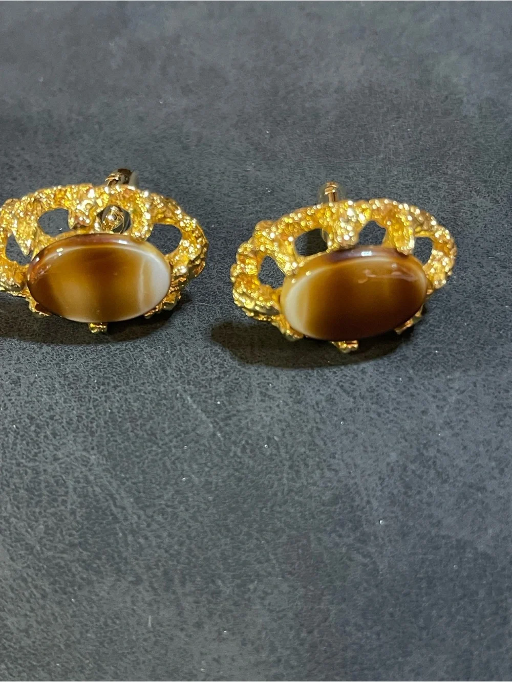Pristine Vintage Condition/ Plated Gold-Tone Nugget Style Cabochon Cufflinks
